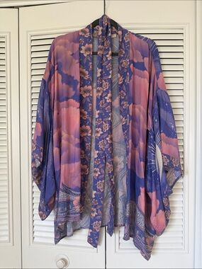 Spell Luna short kimono